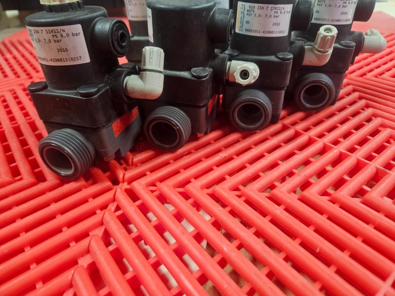 (7) Gemu 610 15D 7 11411/N Pneumatic Pilot Diaphragm Valve DN15 - Used - Image 13