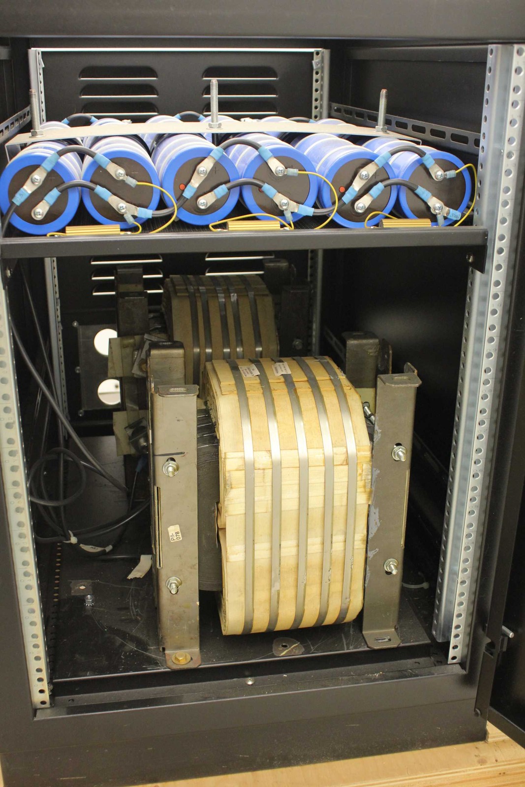 AE Advanced Energy Solar DC Rectifier Power Filter 333kW 1200V DC / 500 Amps - Used - Image 11