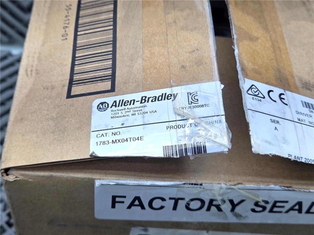 Allen-Bradley 1783-MX04T04E Ser A Managed Ethernet Switch Stratix 8000, US Stock - New other (see details) - Image 4