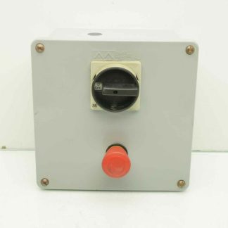 Allied Moulded Products JB884 Junction Box w/ Allen Bradley Switch 194L-E20-1752 - Used