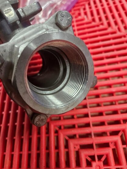 Apollo 1-1/2" NPT 1000 WOG Full Port Ball Valve  316 SS 3-Piece 86R-107-01 - Used - Image 5