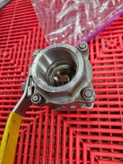 Apollo 1-1/2" NPT 1000 WOG Full Port Ball Valve  316 SS 3-Piece 86R-107-01 - Used - Image 7