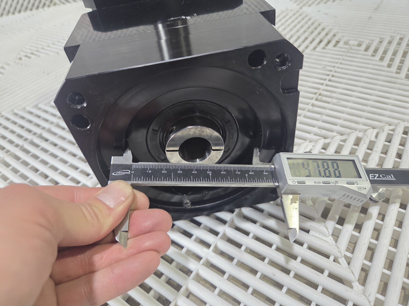 Bayside RA142-015 15:1 Right Angle Planetary Gearhead 142mm Used - Used - Image 13