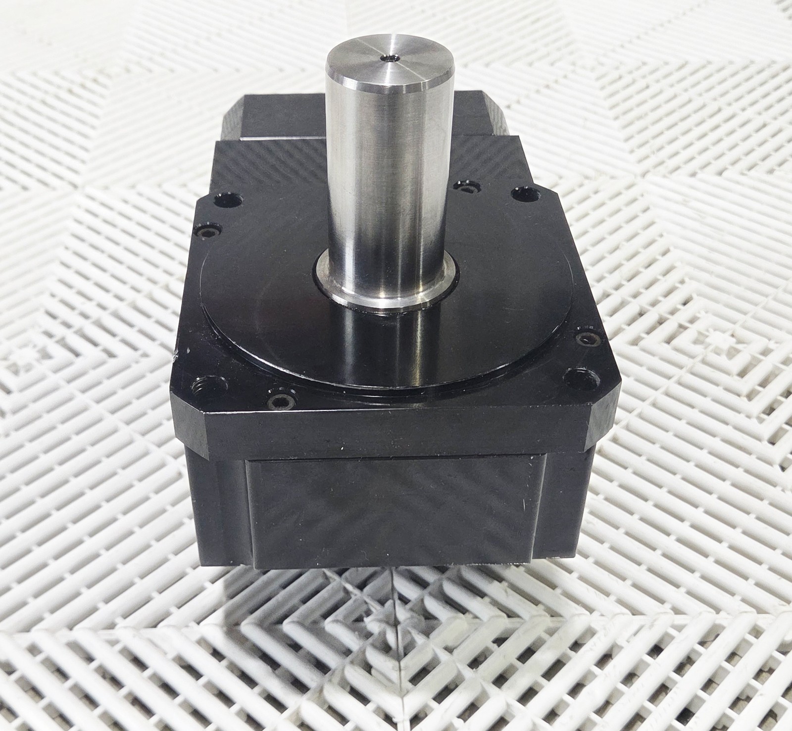 Bayside RA142-015 15:1 Right Angle Planetary Gearhead 142mm Used - Used - Image 3