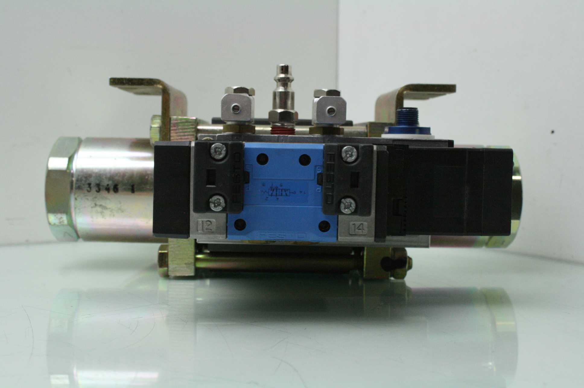 Coax VMK 25 DR NC 3 Way Valve - Used - Image 16
