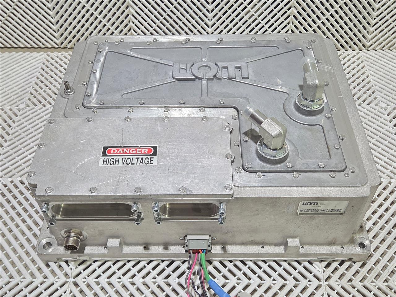 Danfoss UQM SPM250-130-2 EV Motor Transmission w/ PP HD-220 Controller - Used - Image 9