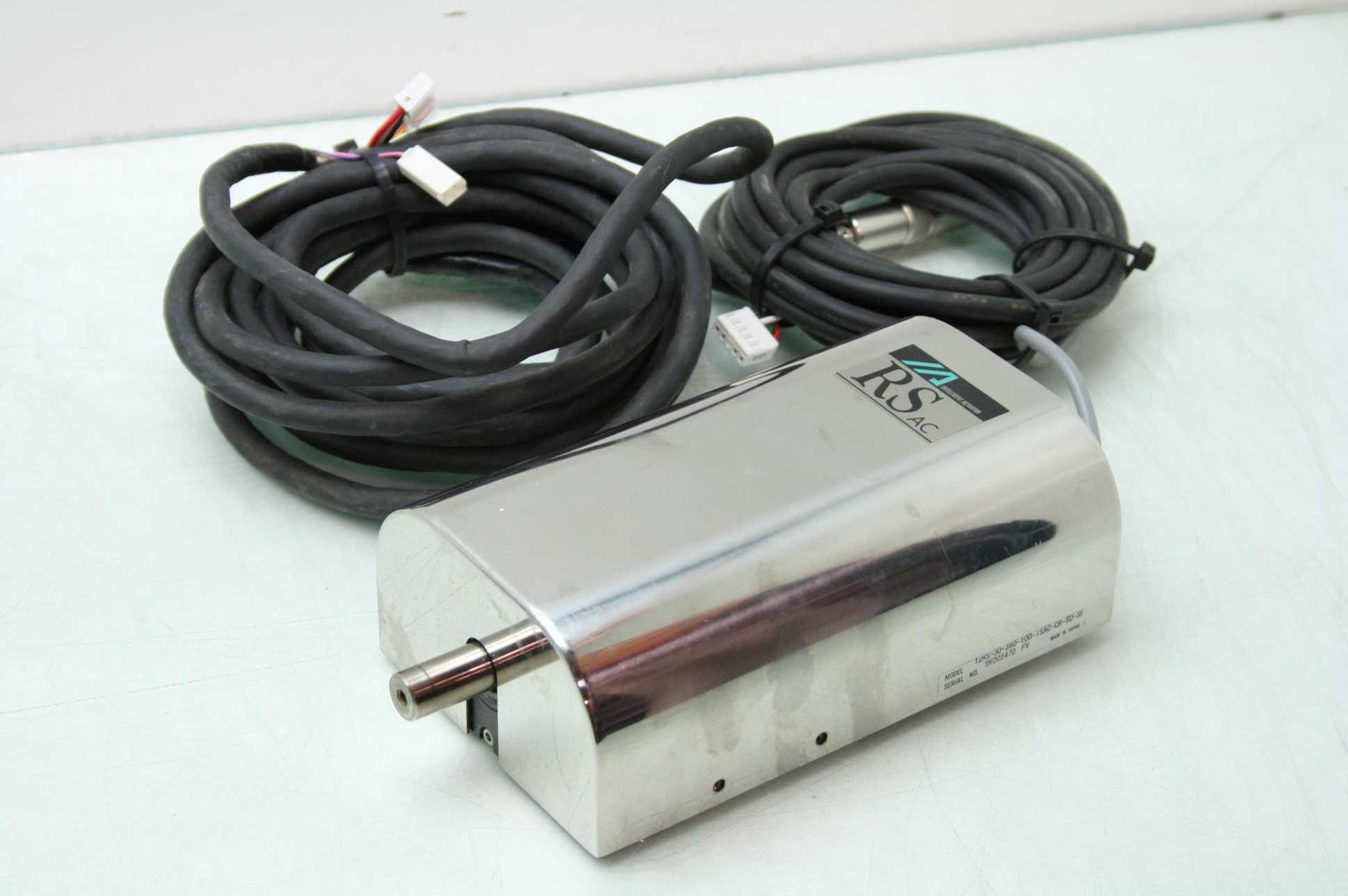 IAI Rotary Servo Actuator 12RS-30-360-100-CR-SL 360 Degree 100mm - Used