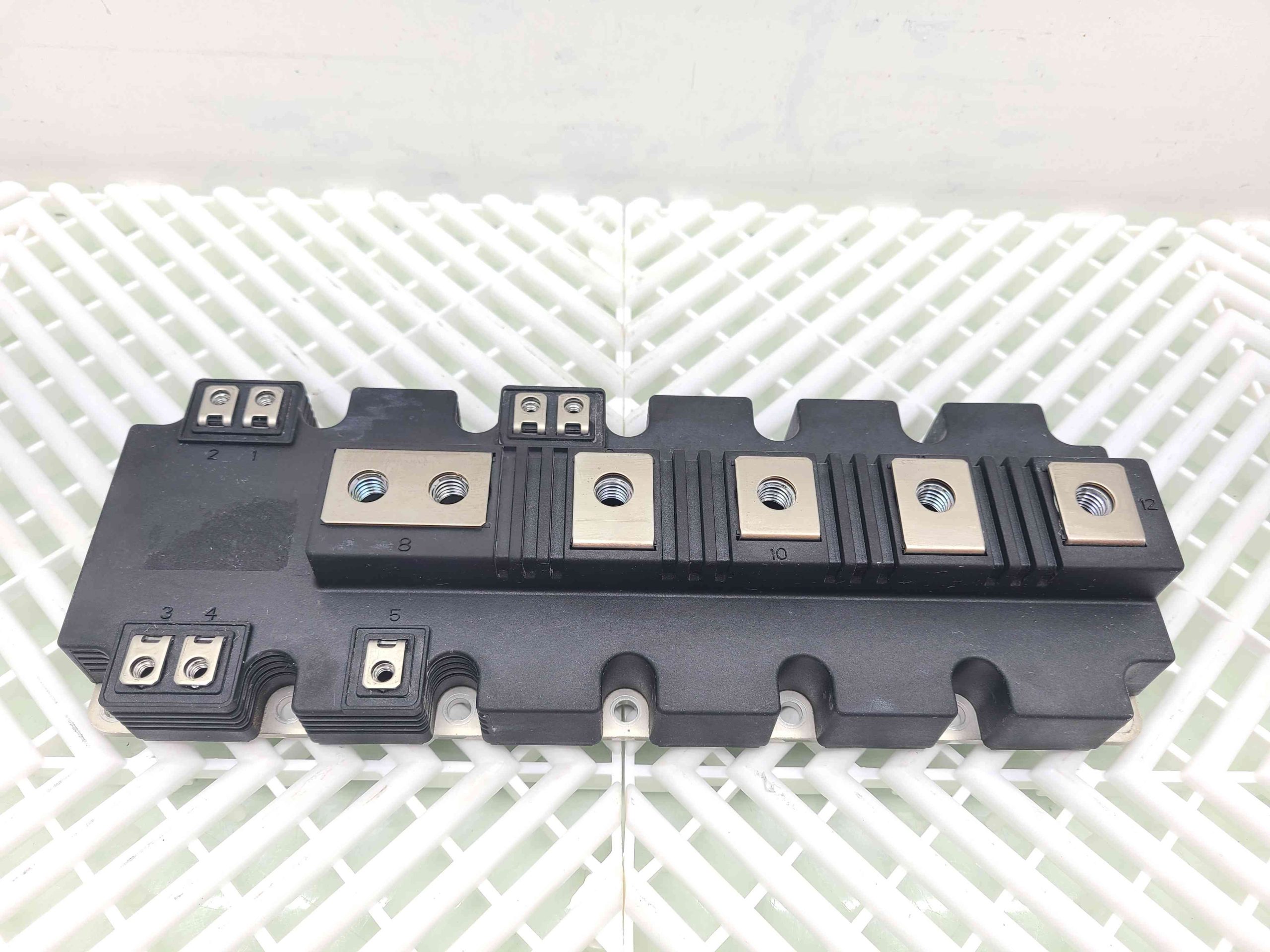 Infineon FF1400R17IP4 PrimePACK Half Bridge Dual IGBT Module 1700V /1400A - Used - Image 14