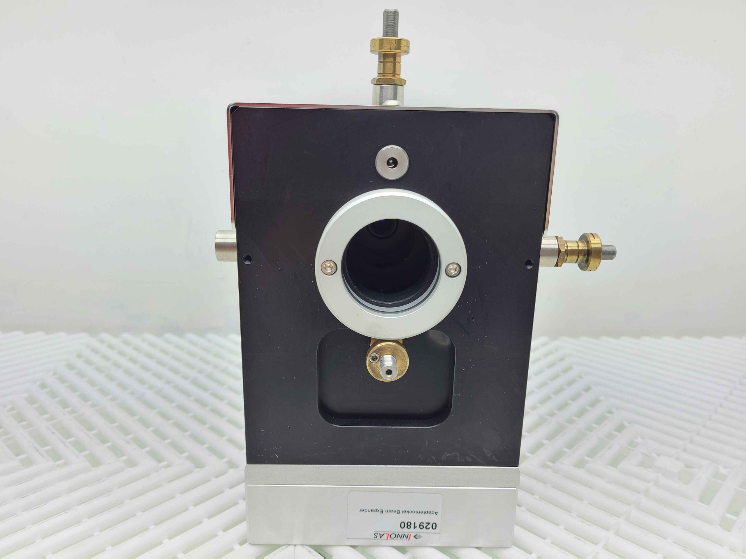 InnoLas 028513 ZSB Beam Expander w/ 029180 Adapter Socket - Used - Image 13