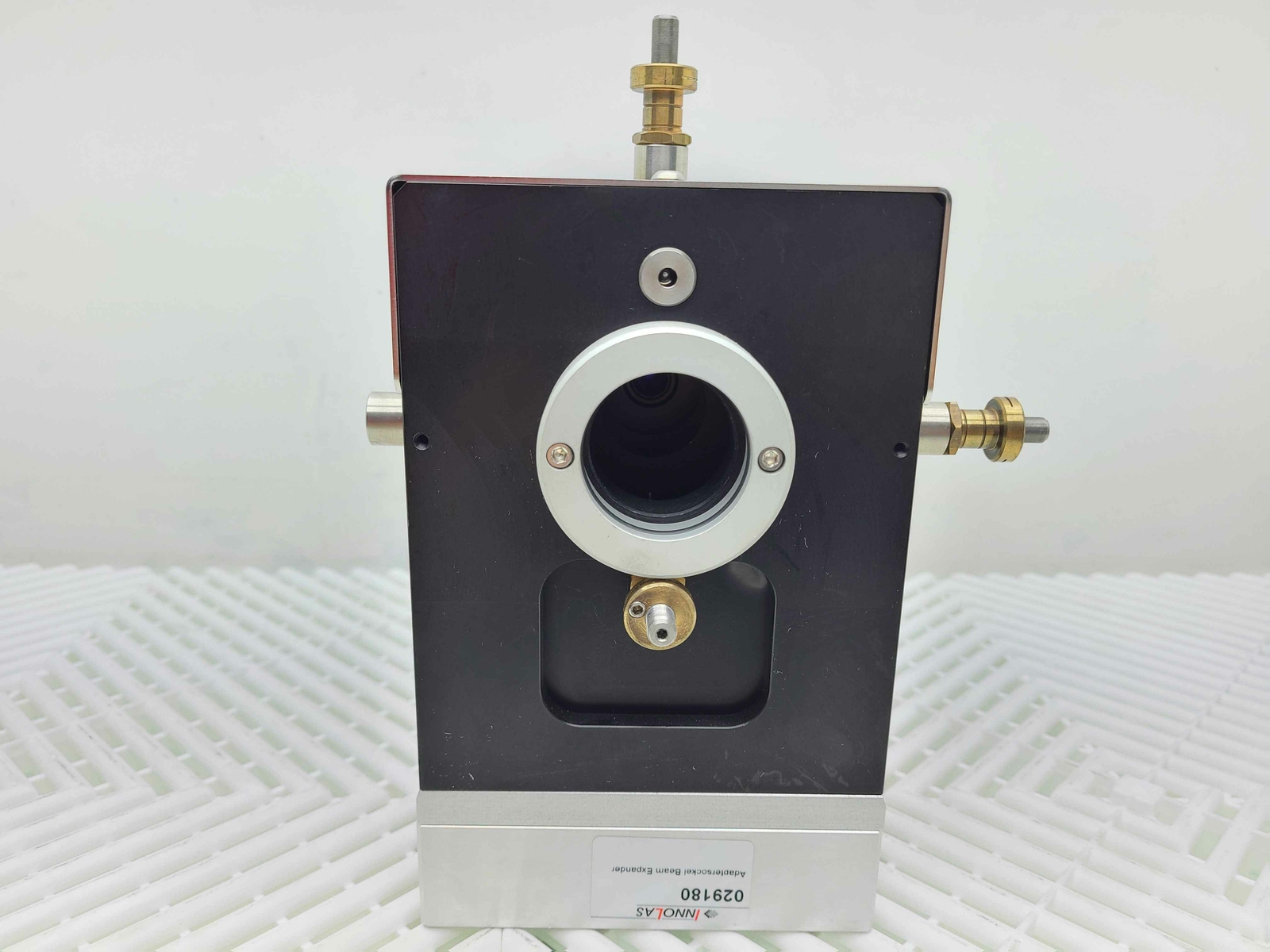 InnoLas 028513 ZSB Beam Expander w/ 029180 Adapter Socket - Used - Image 6