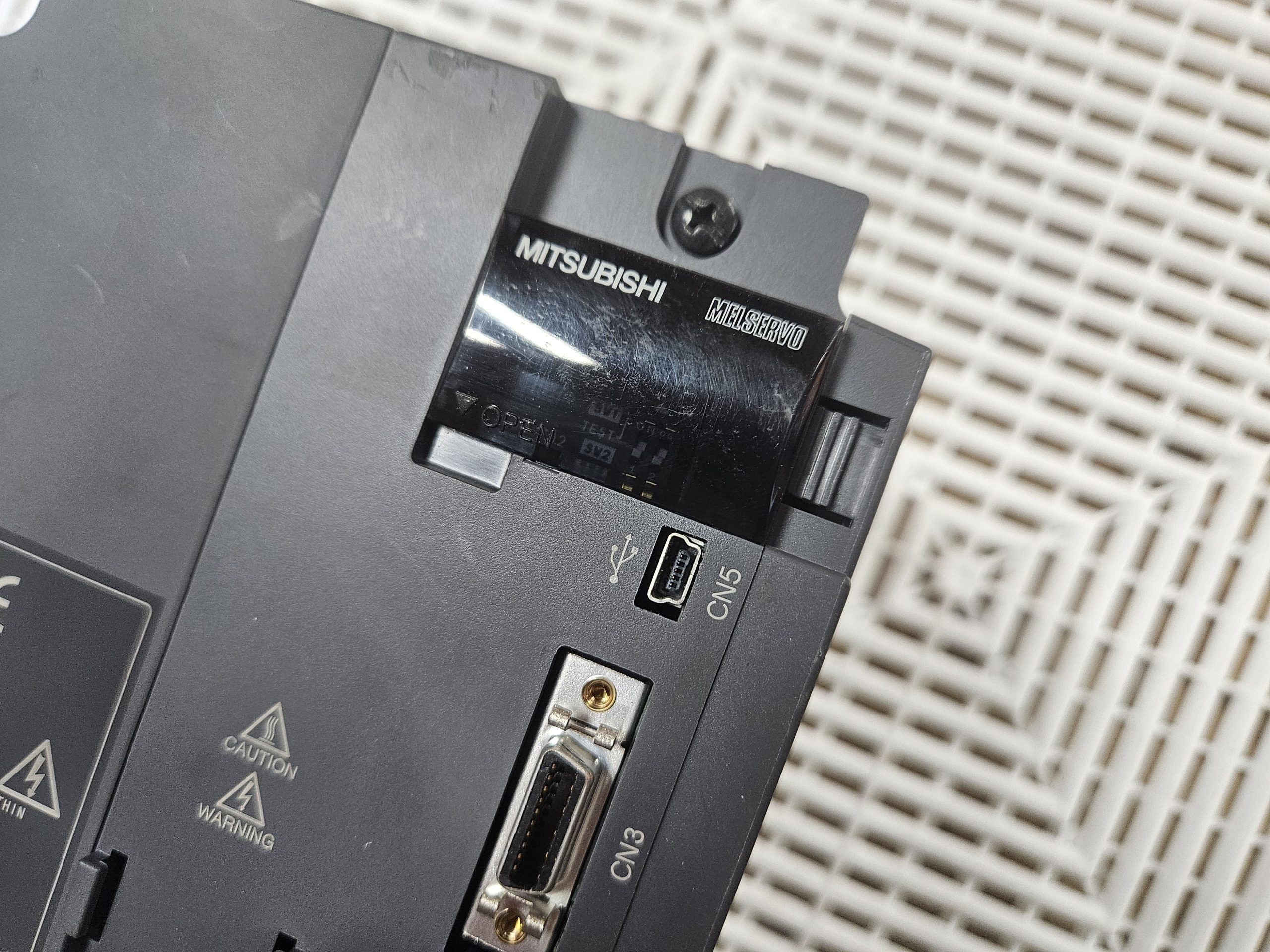 Mitsubishi MR-J3-500B 5kW Melservo AC Servo Drive - Used - Image 16