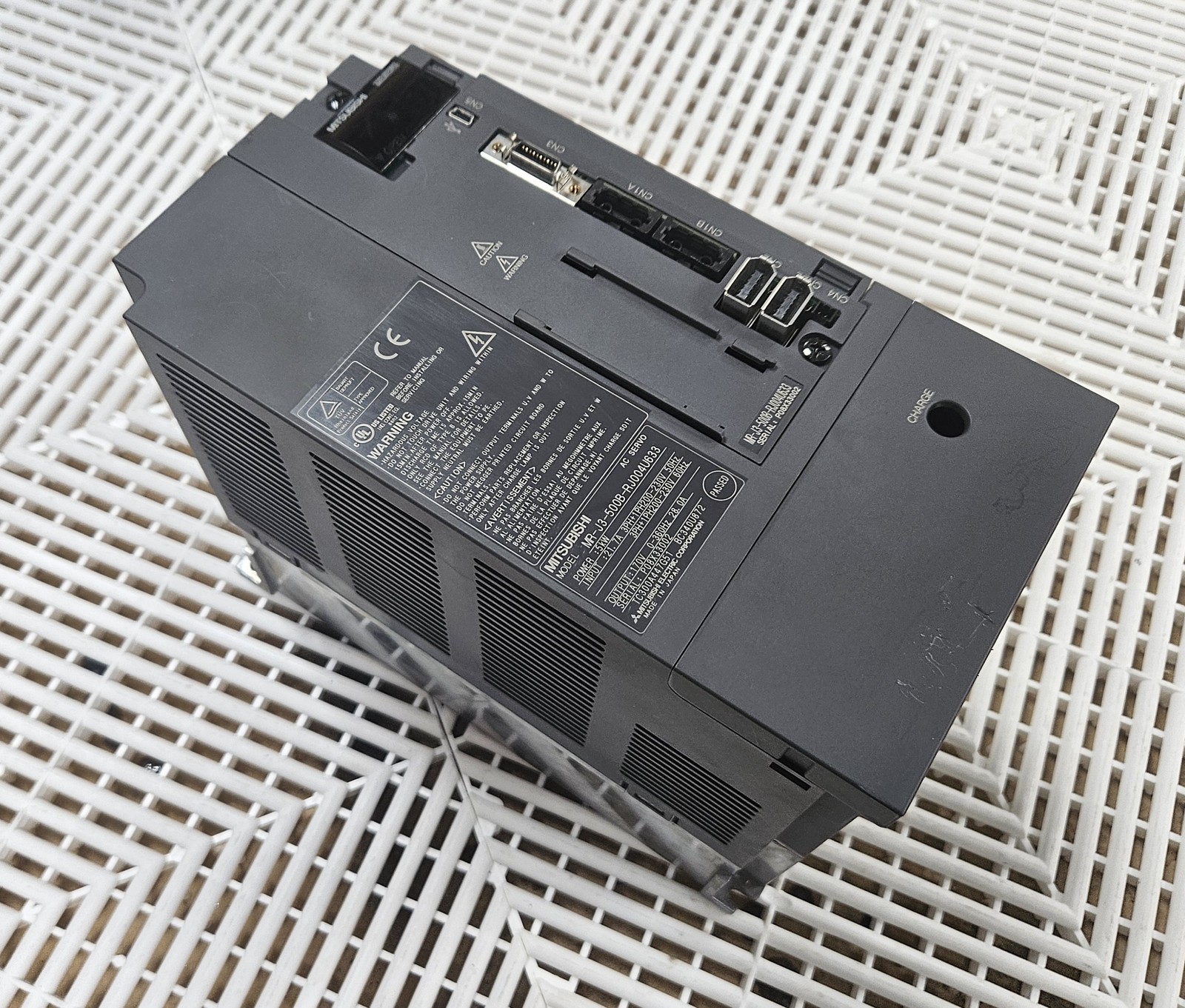 Mitsubishi MR-J3-500B 5kW Melservo AC Servo Drive - Used - Image 4