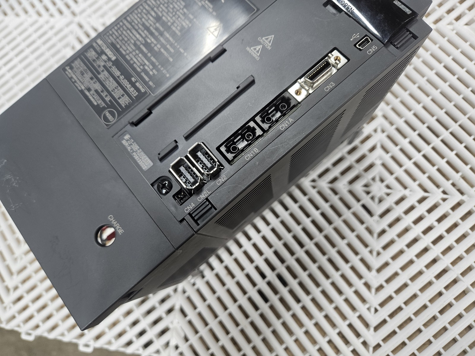 Mitsubishi MR-J3-500B 5kW Melservo AC Servo Drive - Used - Image 5