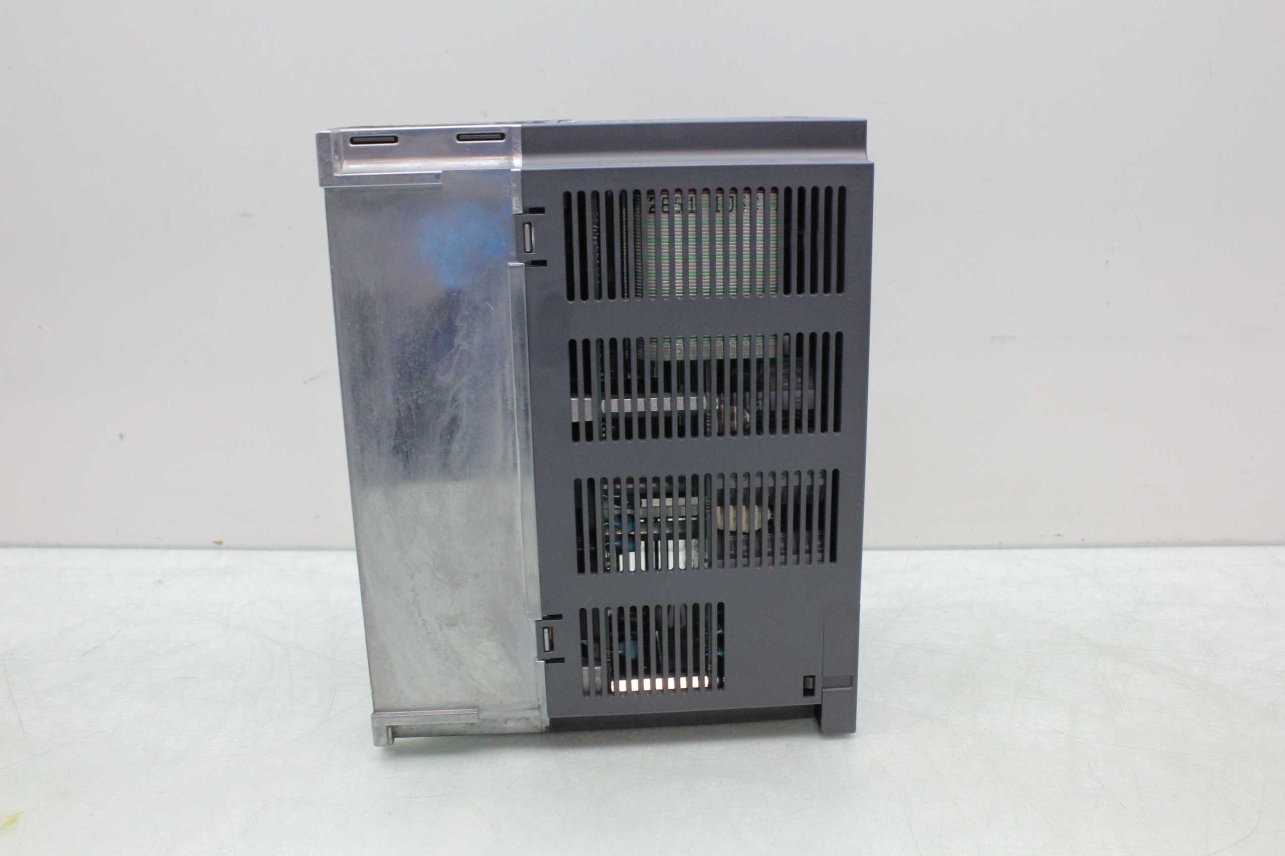 Mitsubishi MR-J3-500B Servo Drive w LM-H2 Linear Magnetic Motor - Used - Image 26