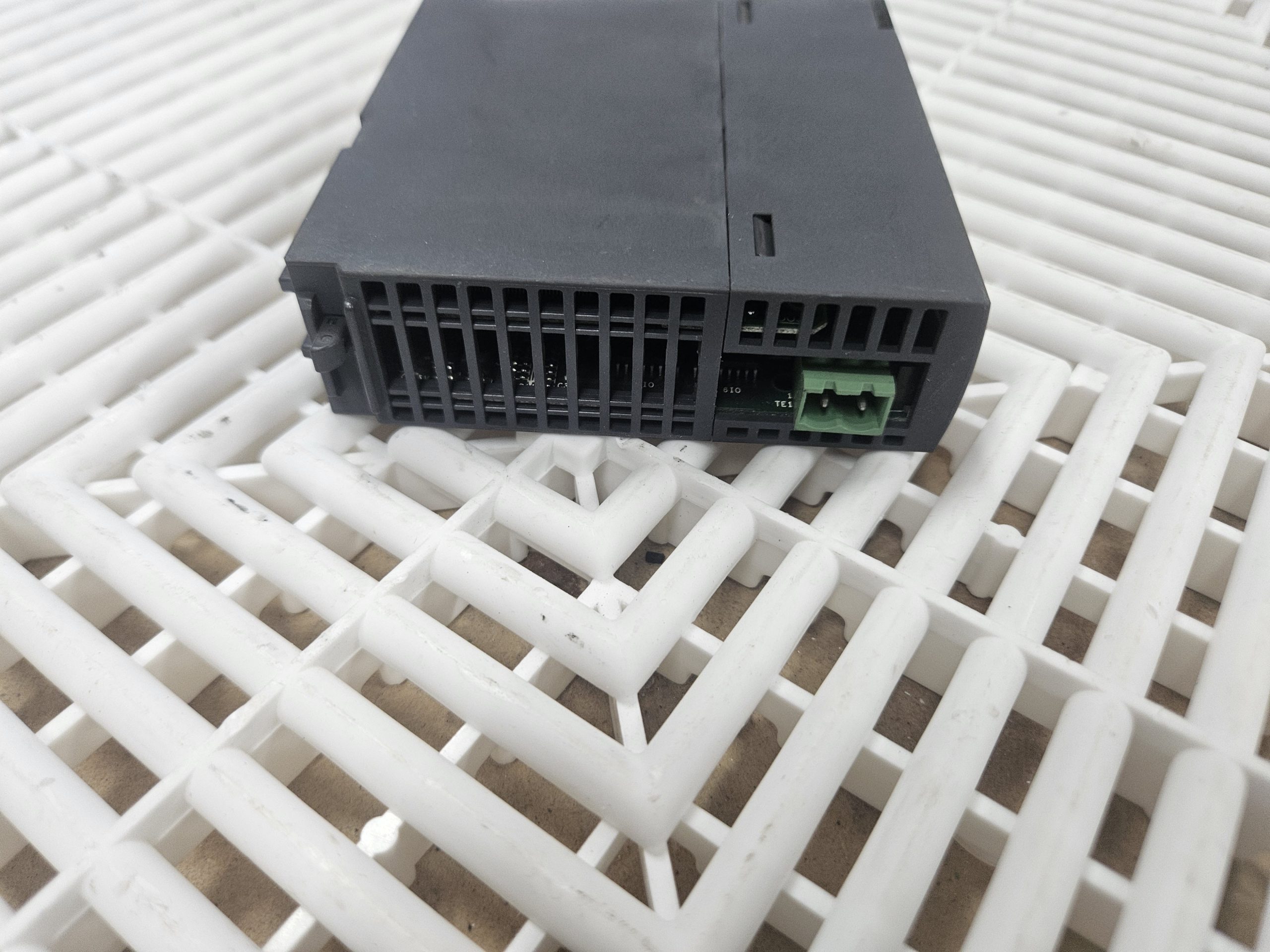 Mitsubishi QD75D2 2-Axis Differential Driver Positioning Module - Used - Image 13