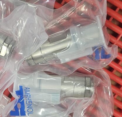 New Amphenol PL18V-301-50 PowerLok Connector - New - Image 3