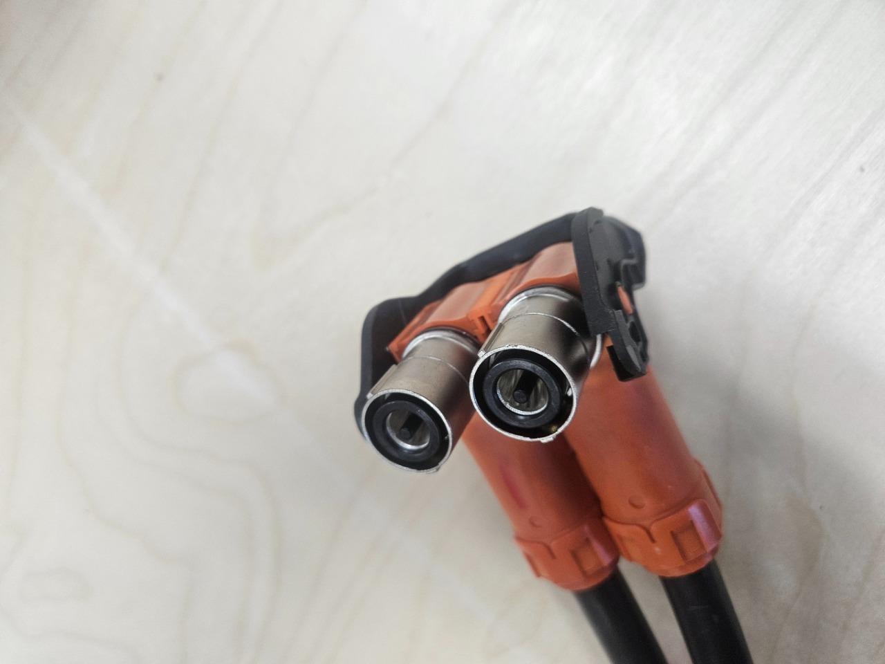 New Amphenol PL282X-301-50 PowerLok G2 Right Angle 1.5m Cable Assembly - New - Image 17