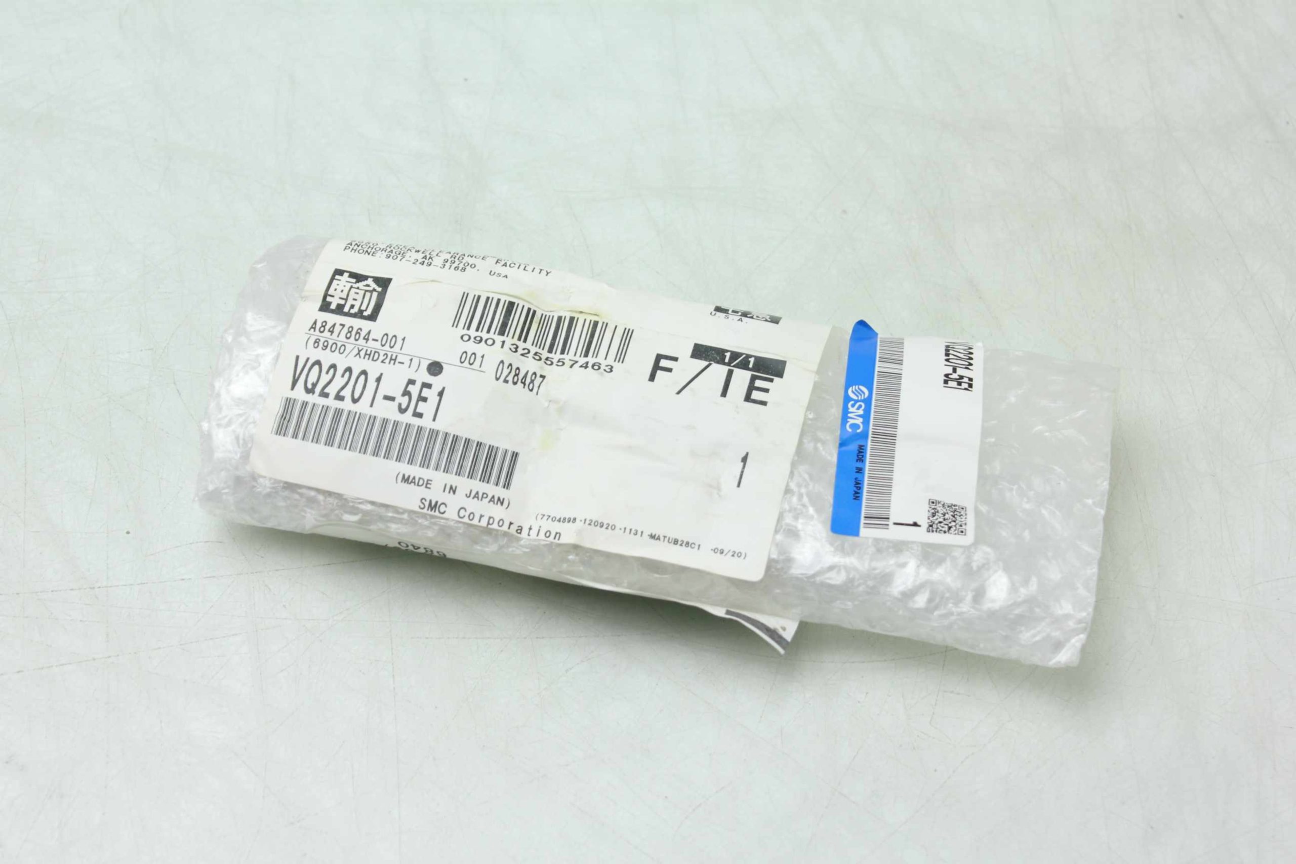 New SMC VQ2201-5E1 Manifold Mount 2 Position Plug-In Solenoid Valve 24V DC - New - Image 6