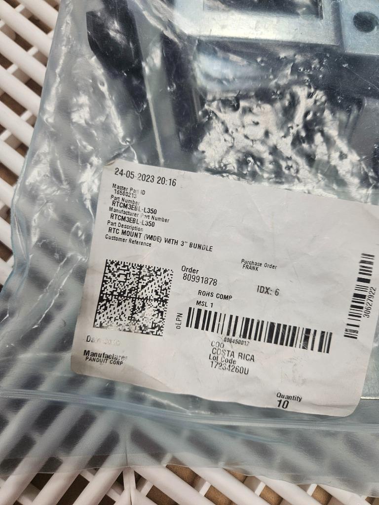 (Qty 10) New Panduit RTCM3EBL-L350 Cable Tie Mount with RTCBES10-TL Bracket - New - Image 11