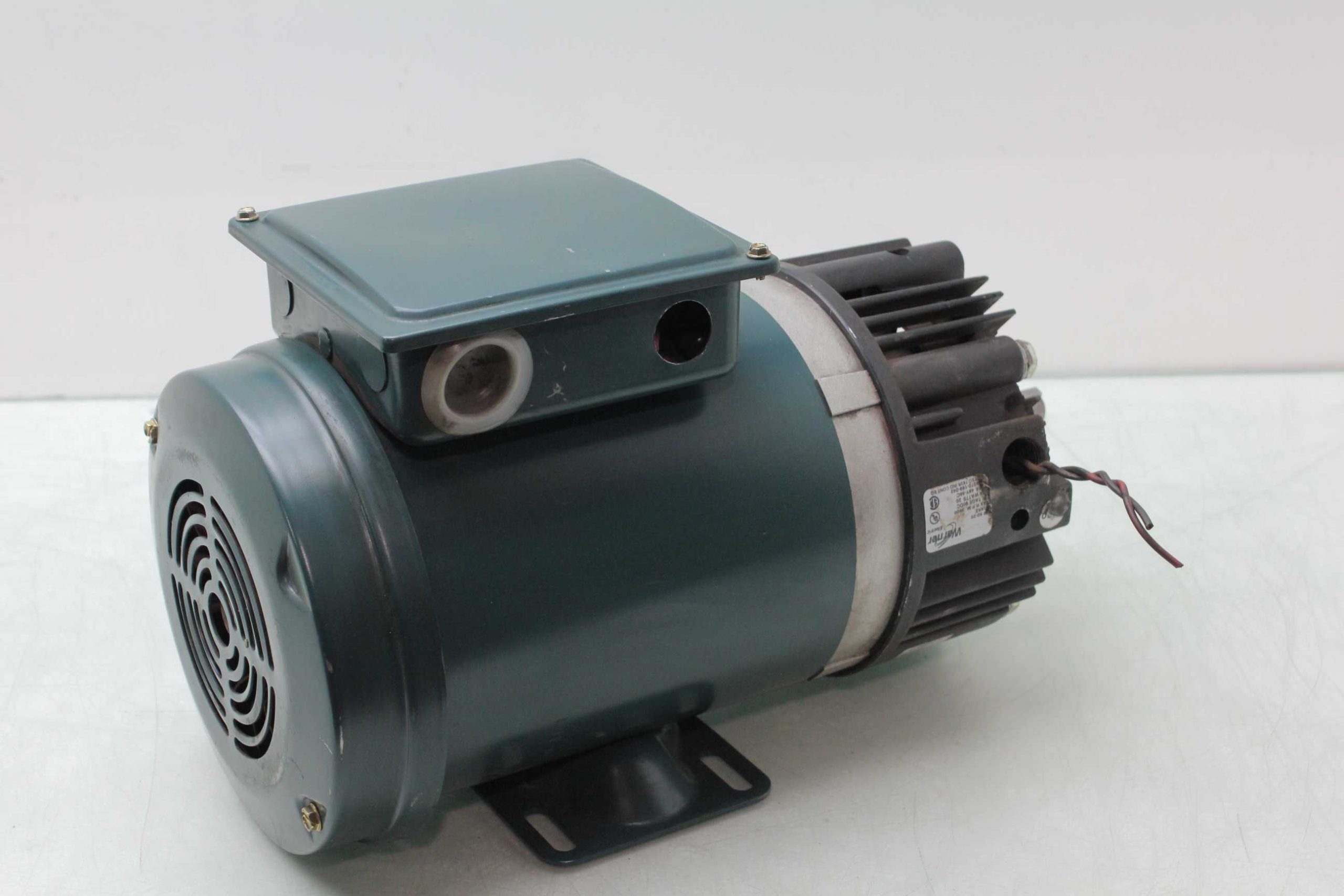 Reliance P56H3131H-DG Motor 230/480V, 1HP, Nema 56C Warner EM50-20 Clutch - Used - Image 12