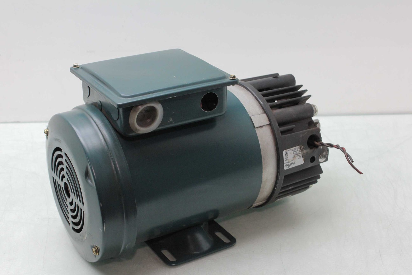 Reliance P56H3131H-DG Motor 230/480V, 1HP, Nema 56C Warner EM50-20 Clutch - Used - Image 6
