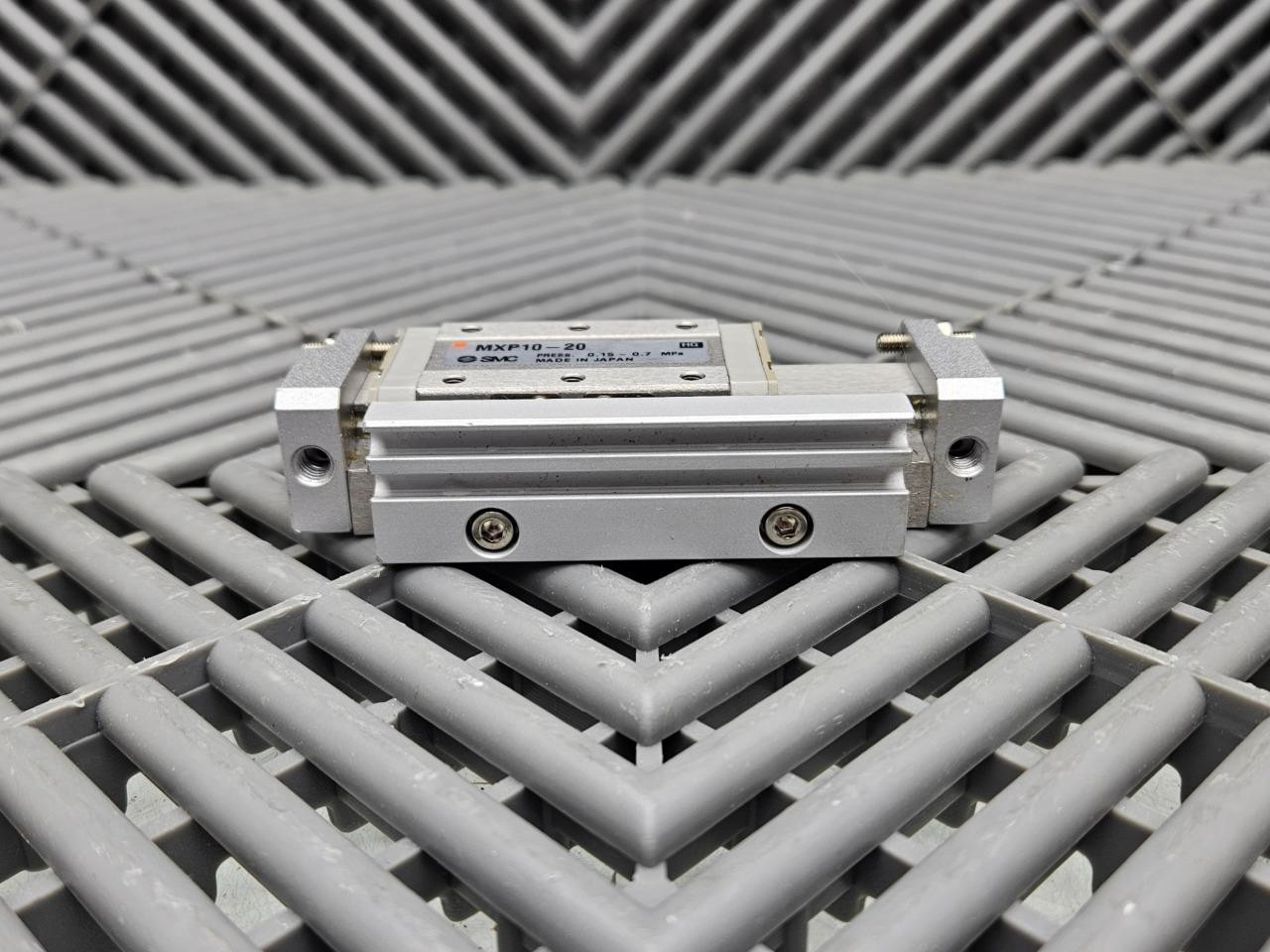 SMC MXP10-20 Guided Cylinder Slide Table - Used - Image 5