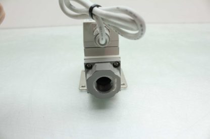 SMC PF2A711-03-27-M Digital Water Flow Switch / 10-100L/Min. Flow 3/8" NPT Port - Used - Image 9