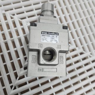 SMC VEX1333-04-B Power Valve Precision Pressure Regulator - Used