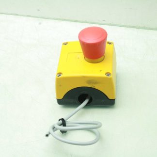 Siemens 3SB38 Emergency Stop Switch Pushbutton / Red - Used