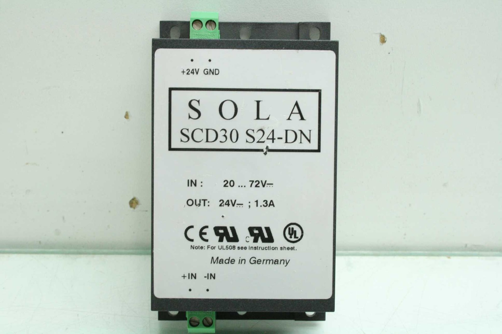 Sola SCD30 S24-DN Switching Power Supply DC-DC Converter, 30W, 24VDC, DIN Mount - Used