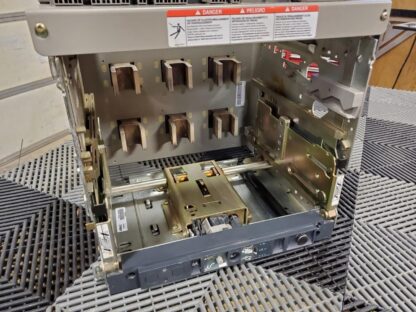 Square D Masterpact Breaker Cradle Chassis NW16 1600A CWAGVV9AXDABCXXFXX - Used - Image 4