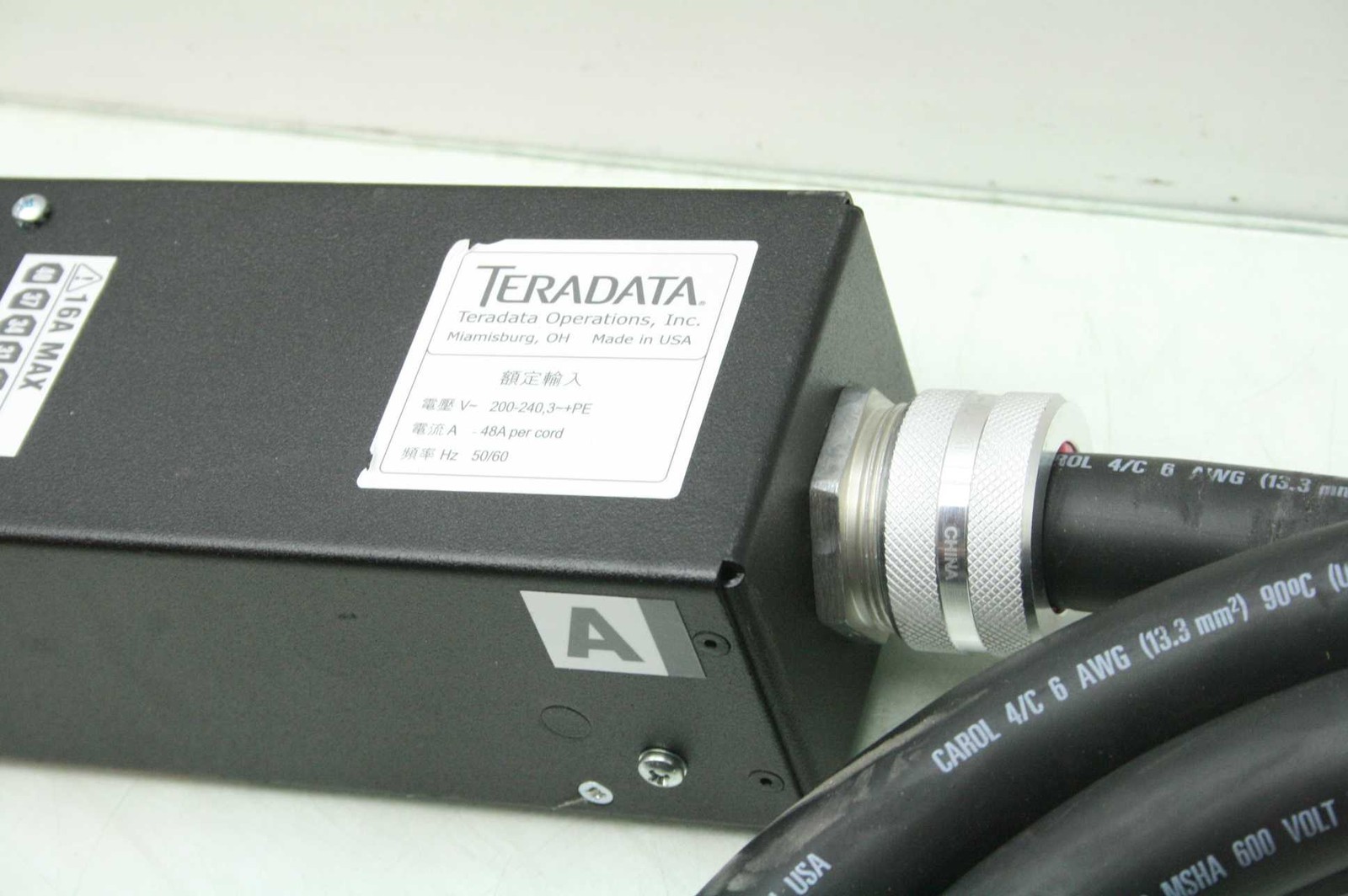 TeraData 315-0610807 PDU, 6-Outlet Power Strip 200-240V / 16A w/ Scame SCM460P9W - Used - Image 3