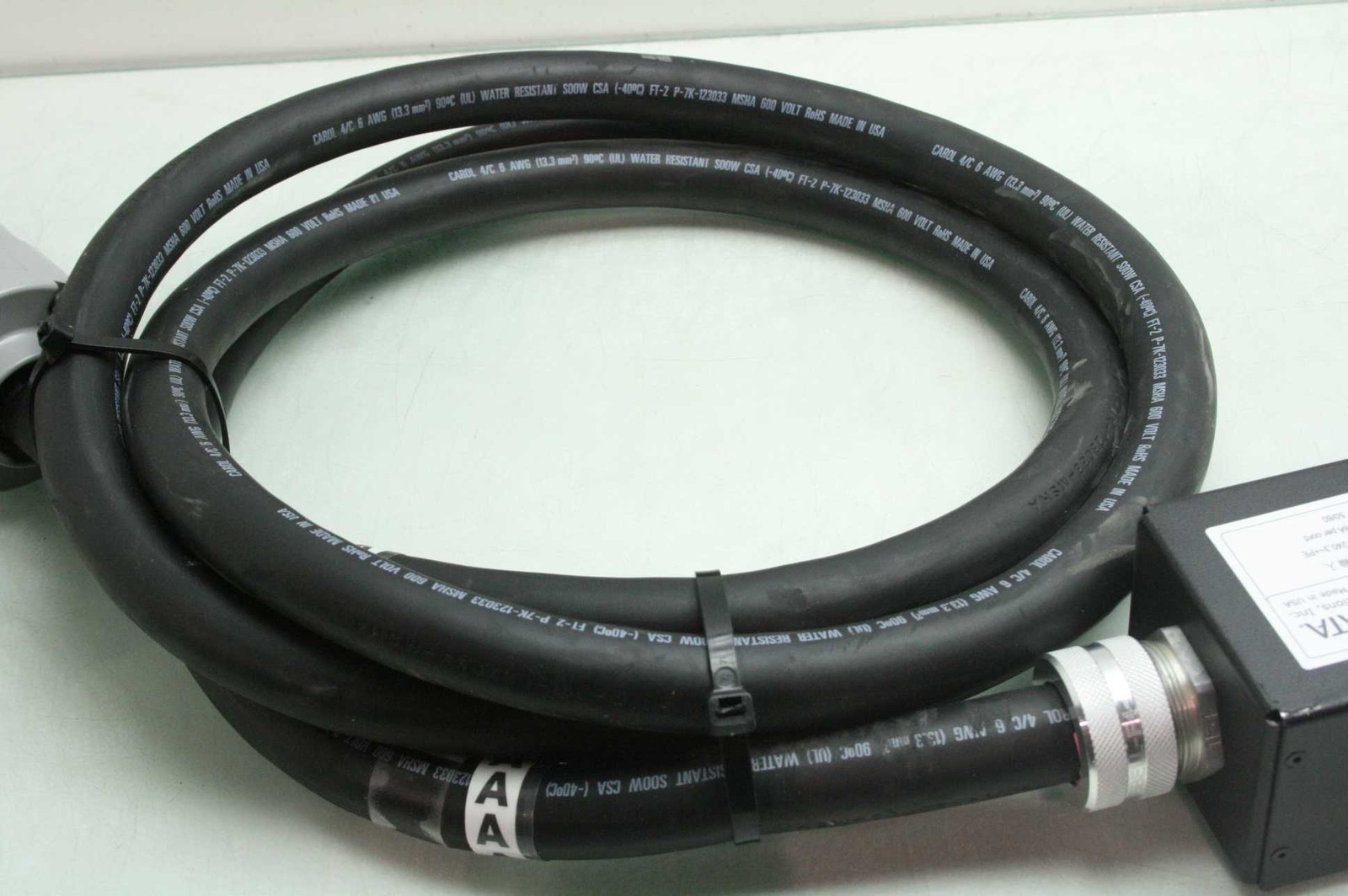 TeraData 315-0610807 PDU, 6-Outlet Power Strip 200-240V / 16A w/ Scame SCM460P9W - Used - Image 8