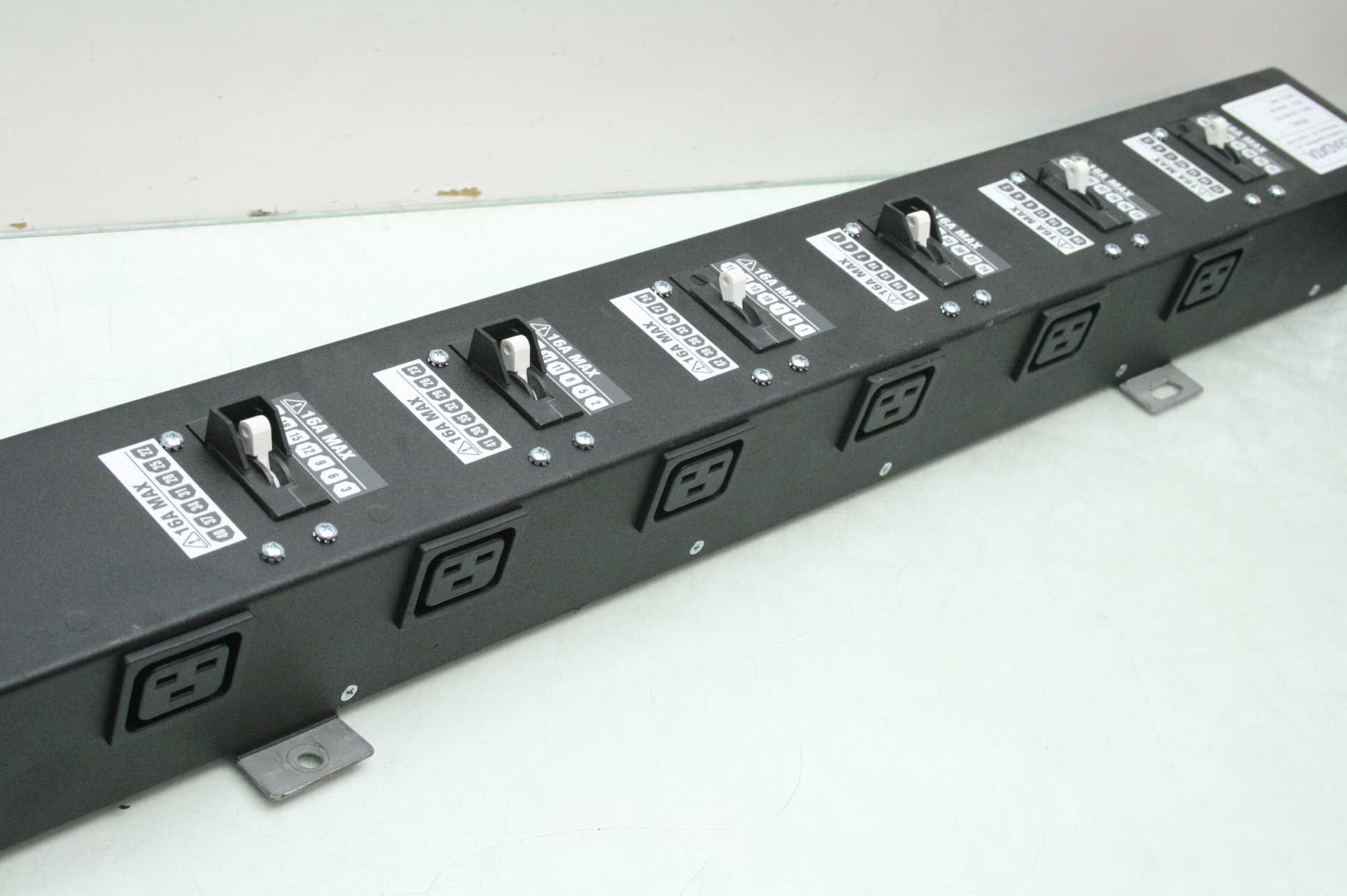 TeraData 315-0610808 PDU, 6-Outlet Power Strip 200-240V w/ Walther 269 409 - Used - Image 26