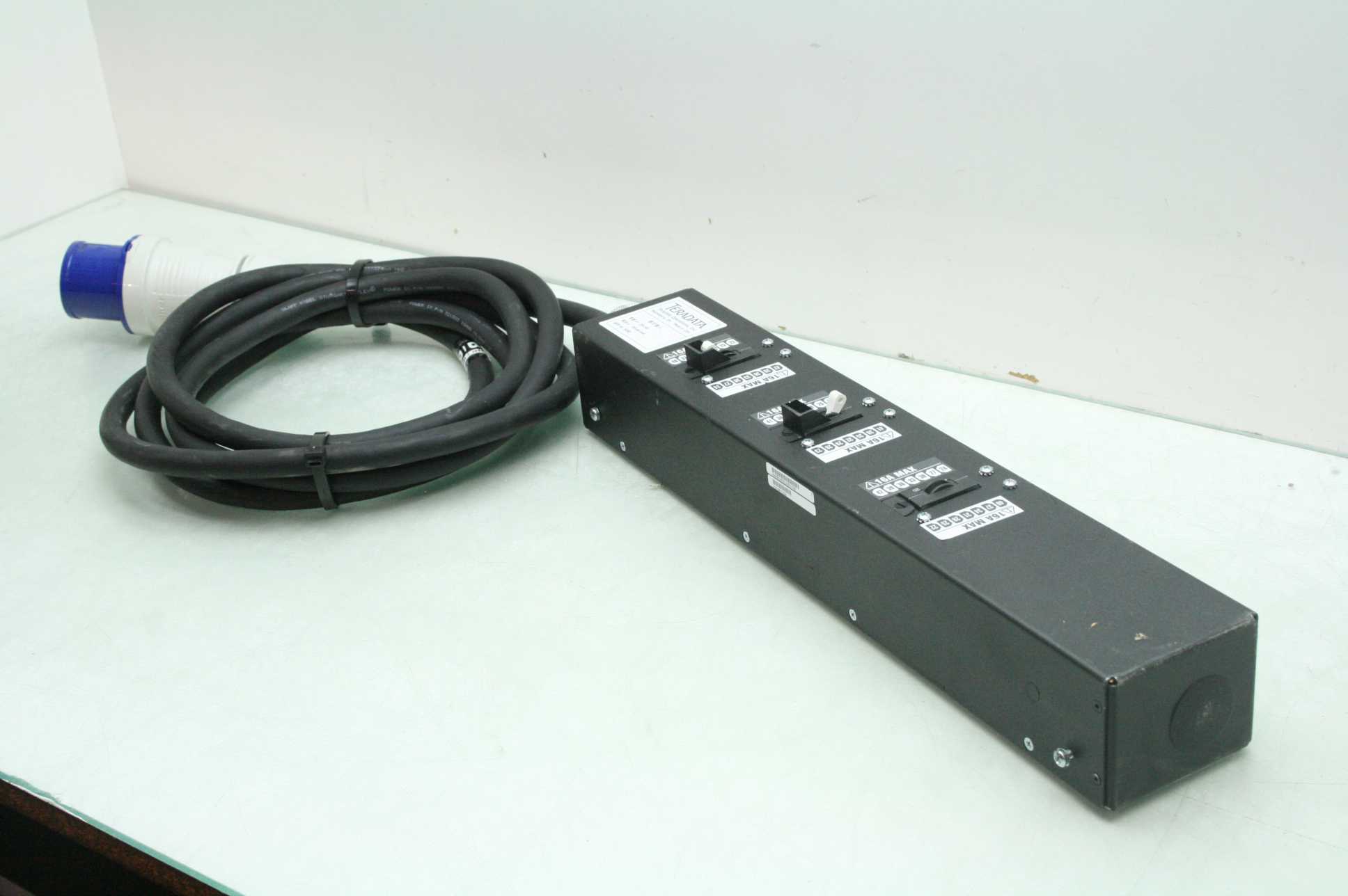 TeraData 315-0611054 PDU 3-Outlet Power Strip 200-240V 16A w/ Walther 230 306 - Used - Image 15