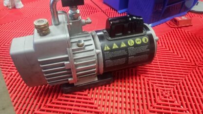 Yellow Jacket SuperEvac 93560 2 Stage Vacuum Pump 6 CFM, 115V AC - Used - Image 3