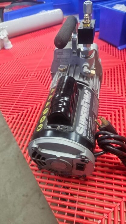 Yellow Jacket SuperEvac 93560 2 Stage Vacuum Pump 6 CFM, 115V AC - Used - Image 4