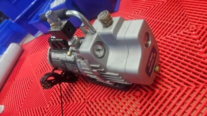 Yellow Jacket SuperEvac 93560 2 Stage Vacuum Pump 6 CFM, 115V AC - Used - Image 9