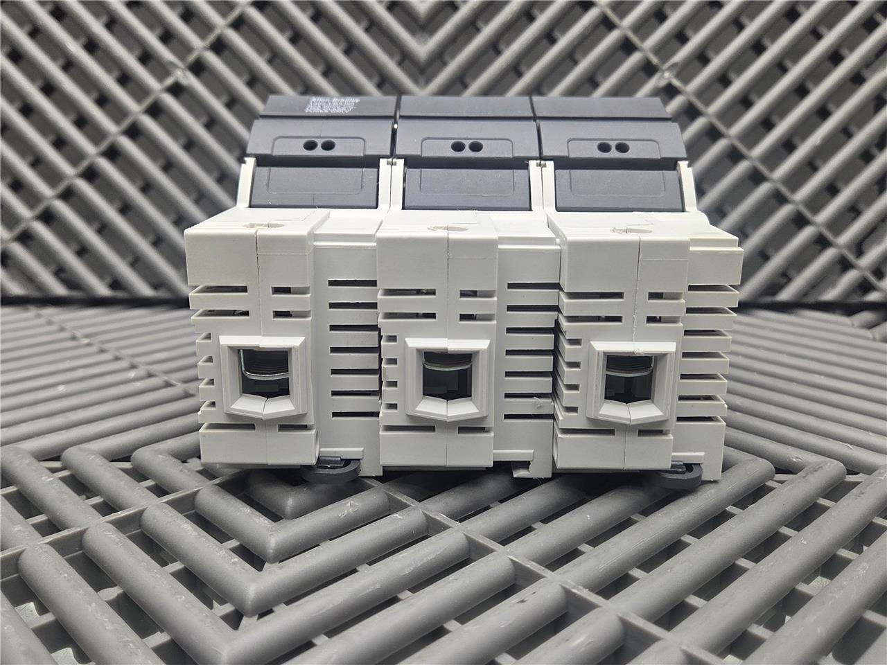 2 Allen-Bradley 1492-FB3J60 Fuse Holders with LittelFuse JTD 50 ID Fuses - Used - Image 21