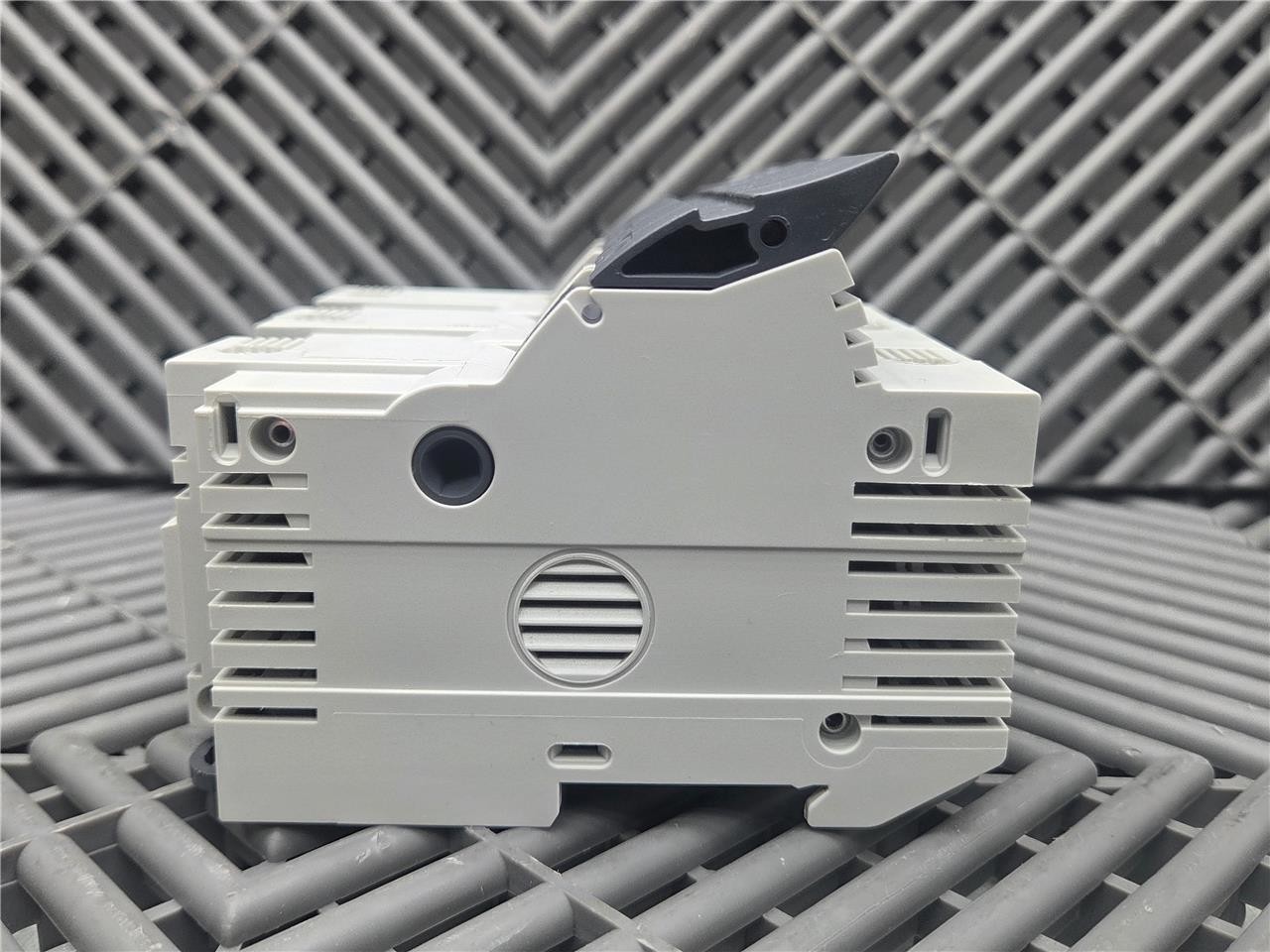 2 Allen-Bradley 1492-FB3J60 Fuse Holders with LittelFuse JTD 50 ID Fuses - Used - Image 9