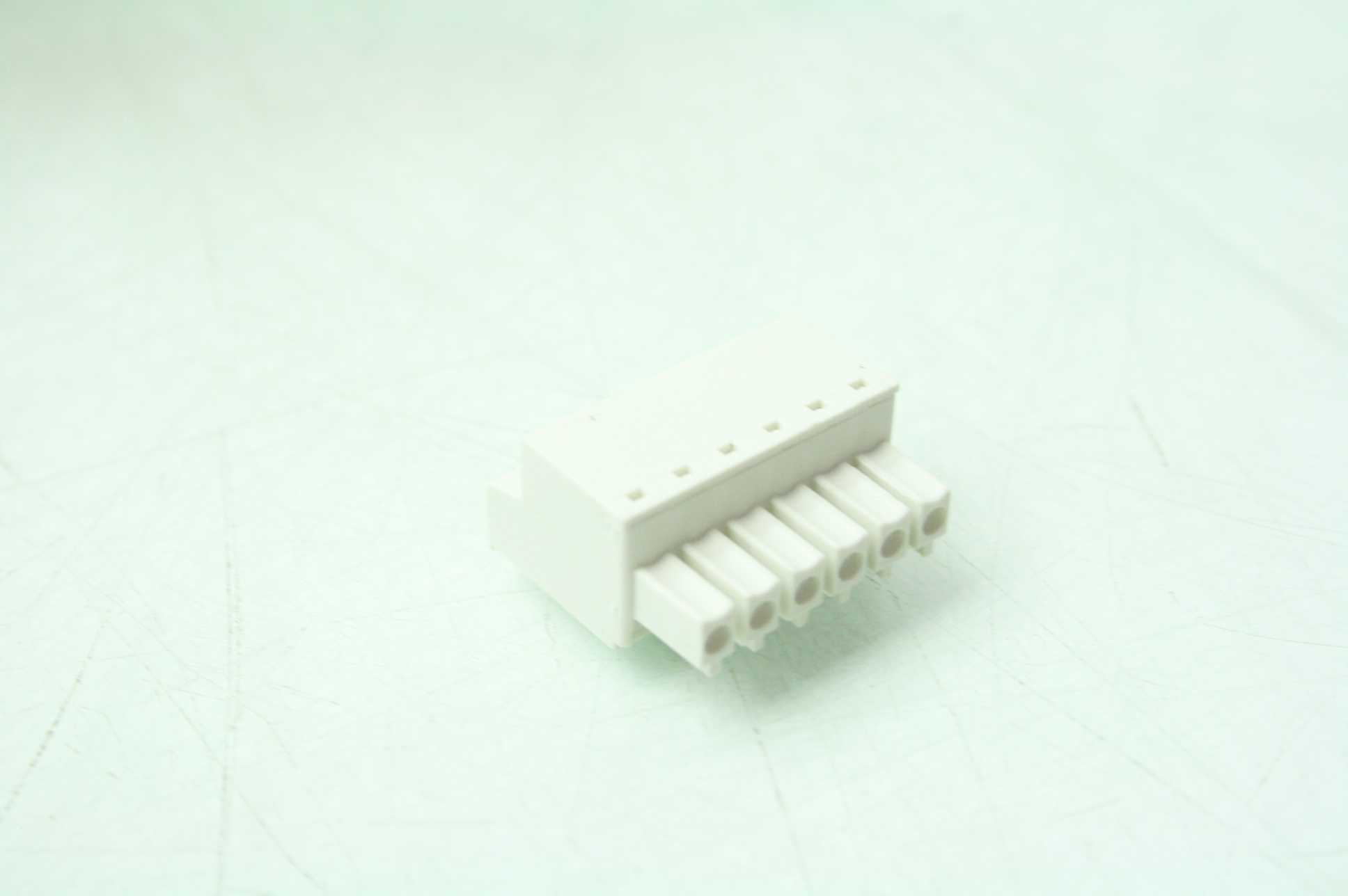 20 New Schneider Electric / Telemecanique STBXTS1100 6PT I/O Screw Connectors - New - Image 11