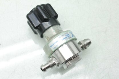 3 Parker Veriflo 48000100 IR401W2PFSMM Stainless Steel Regulators - Used - Image 22