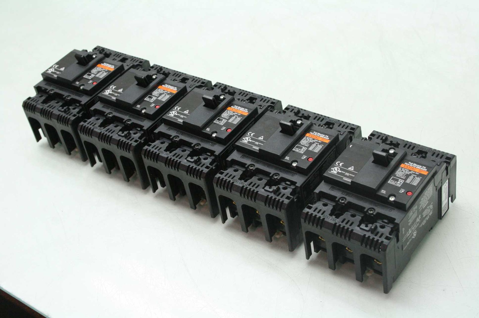 5 Fuji Electric EA33AC-BB3AEAC-005 Three Pole Circuit Breaker 5A / 440V AC - Used