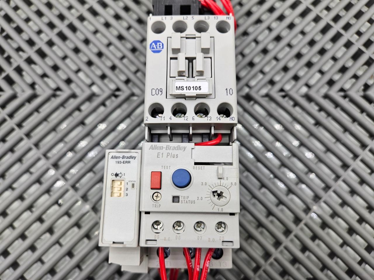 Allen-Bradley 103T-AWD2-RB40C-E1C-KY-R-SP-TE Motor Starter 4A Circuit Breaker - Used - Image 13