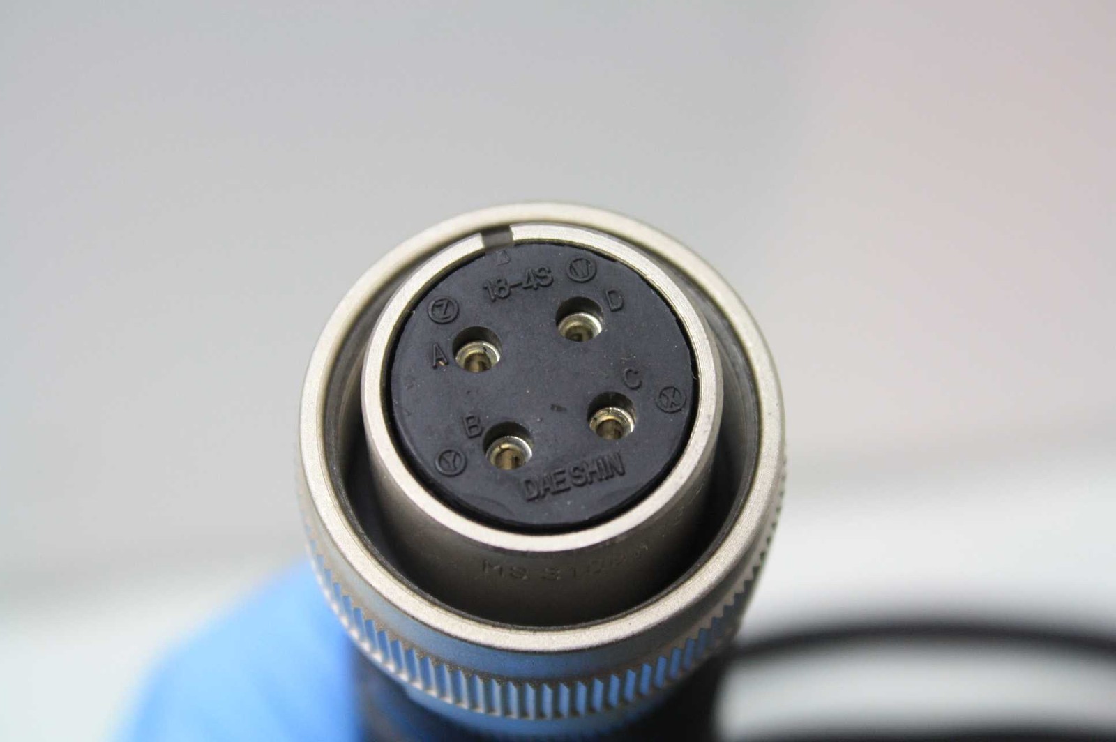 Allen Bradley 2090-UXNPAH-16S30 Servo Power Cable w/ 4 Pin Connector / 30m - New - Image 5
