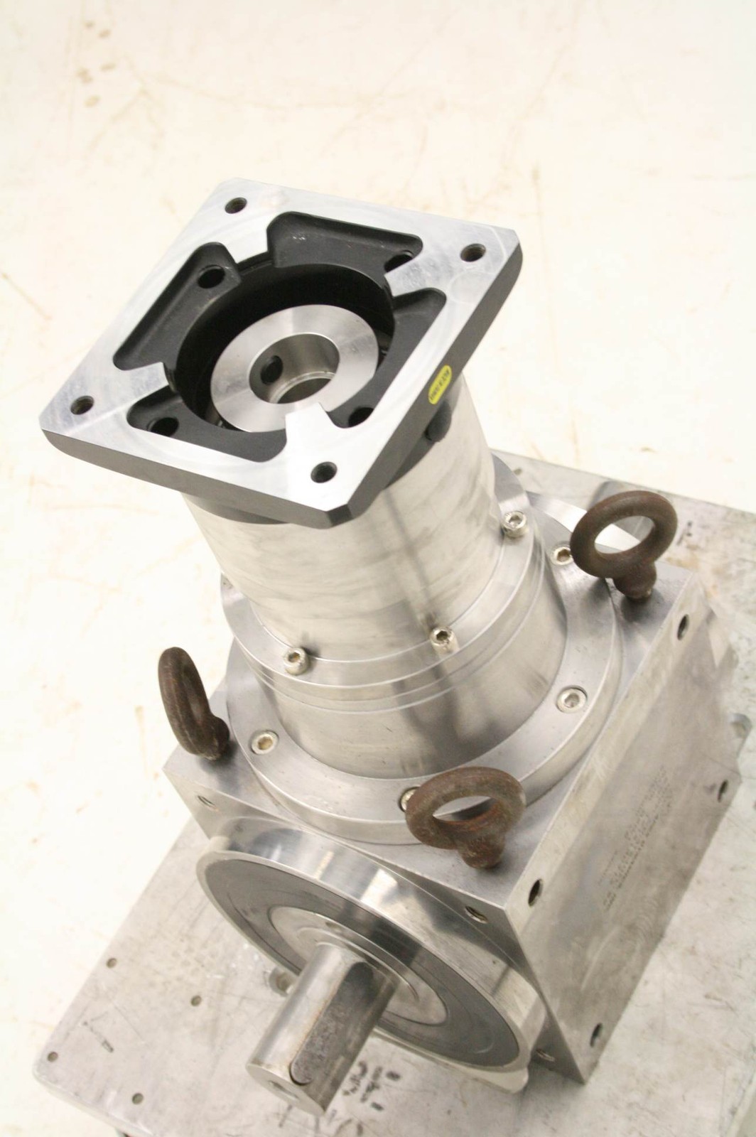 Apex Dynamics AT240FL-S2 Spiral Bevel Right Angle Gear Reducer 50:1 - New - Image 3