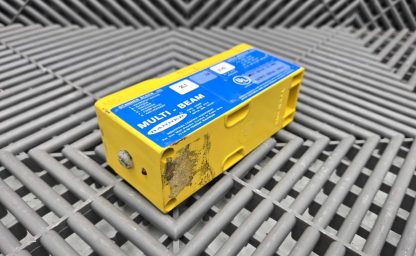 Banner Multi-Beam 2L1-2A-2LM3 Photoelectric Sensor Retroreflective Scanner Block - Used - Image 10
