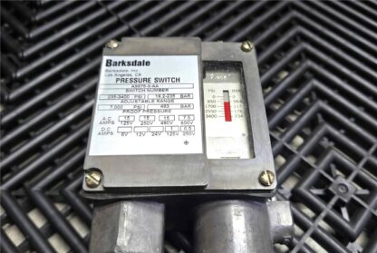 Barksdale A9675-3-AA Pressure Switch 235-4000 psi 16.2-235 bar - Used - Image 3