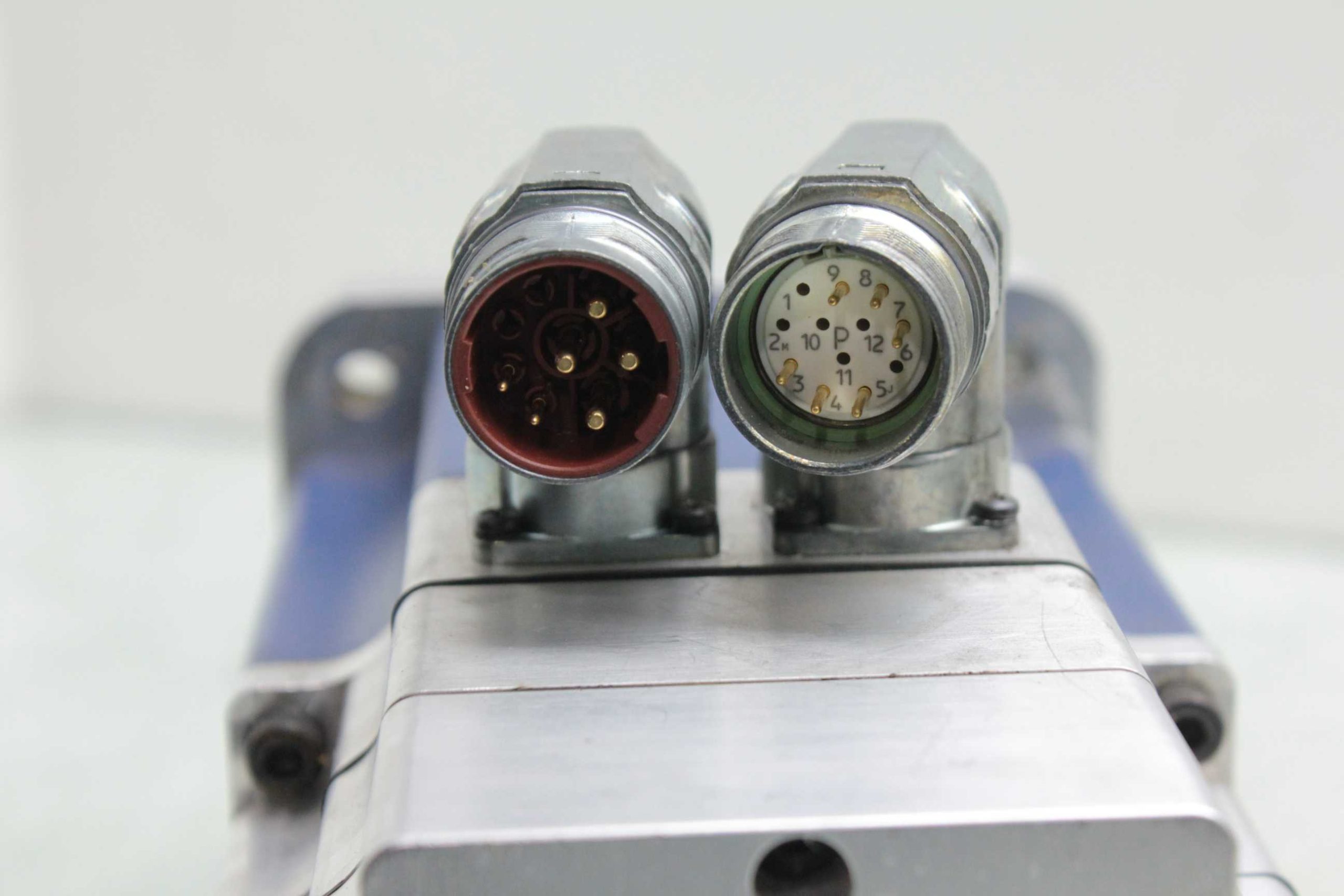 CMC Torque Systems T1101D011 PM Brushless Servo Motor / 24mm Shaft / 125mm Frame - Used - Image 17