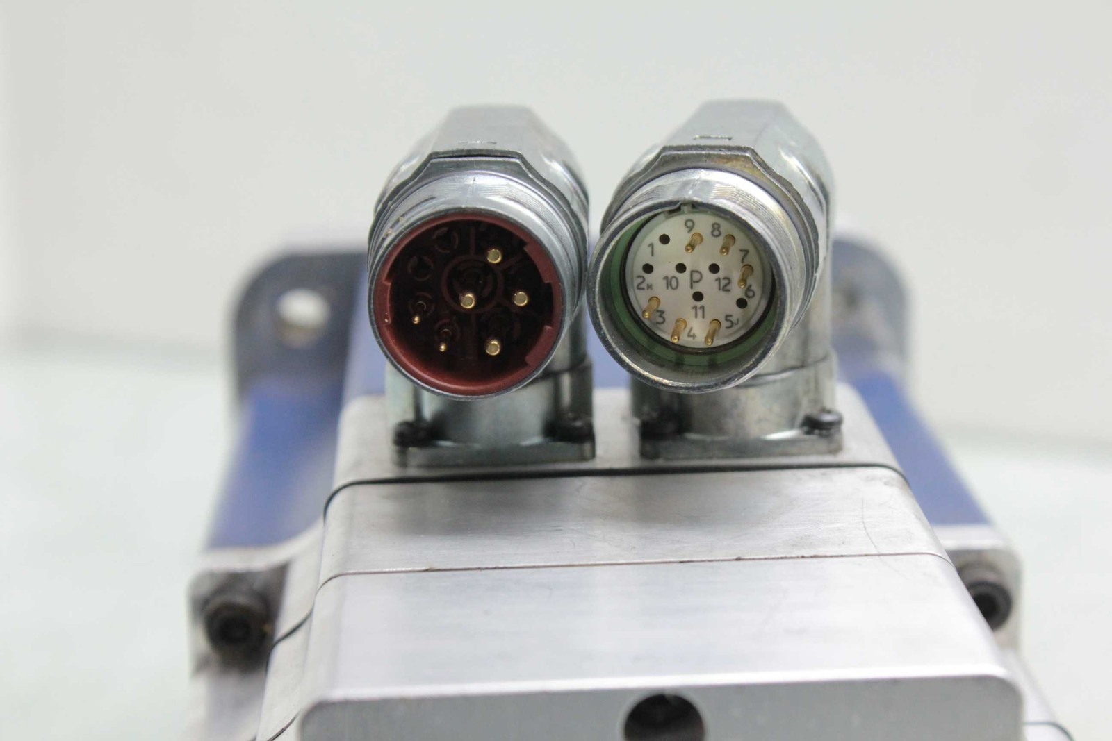 CMC Torque Systems T1101D011 PM Brushless Servo Motor / 24mm Shaft / 125mm Frame - Used - Image 5